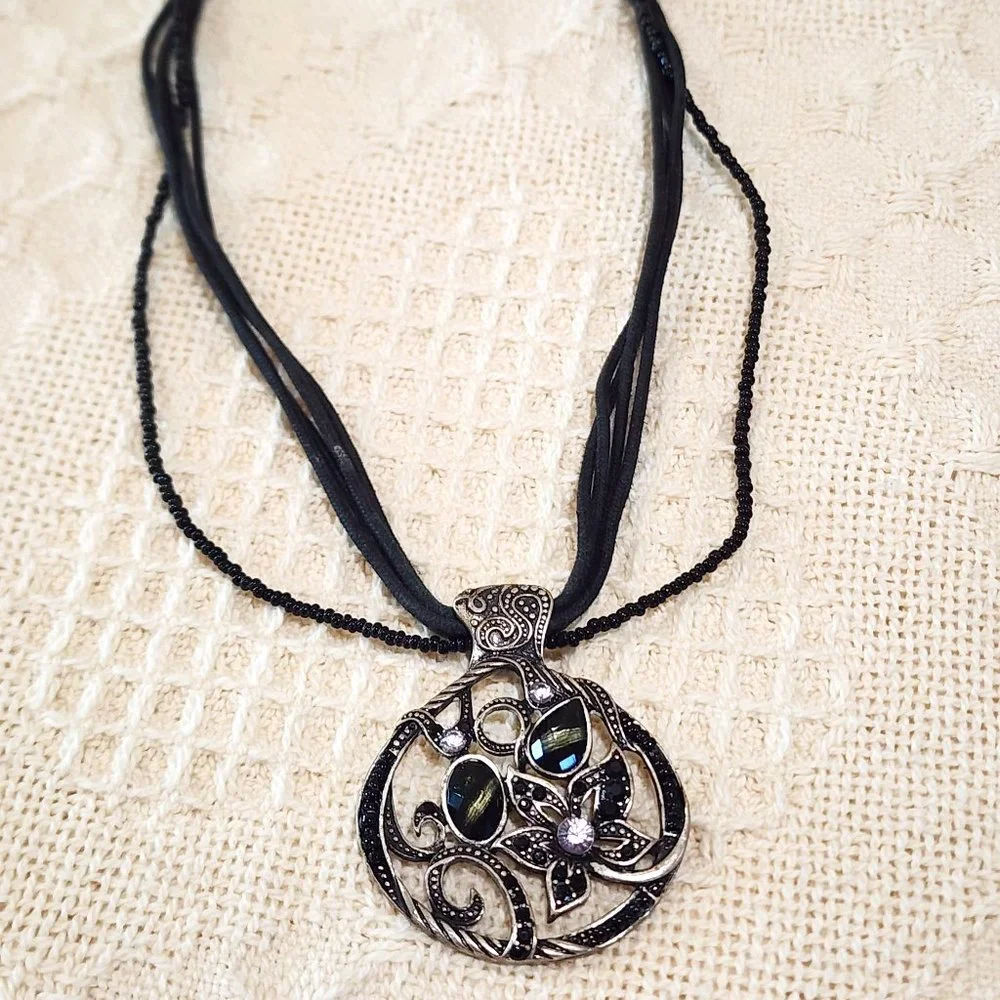 Contemporary Floral Rhinestone Medallion Silver Black Statement Necklace